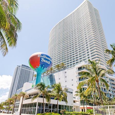 Luxurious Hyde Resort Apartments Hollywood Esterno foto